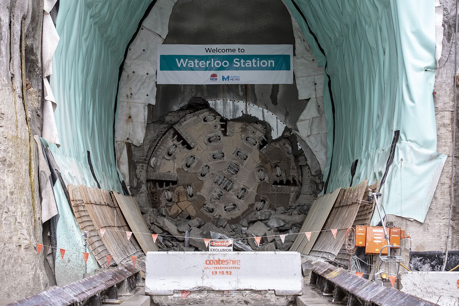 Sydney Metro Project: city metro tunneling breaks through at Waterloo |  Ghella